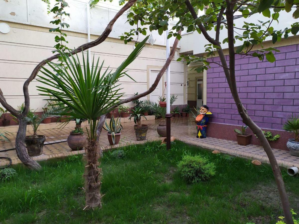 Uvaysiy Family Guest House Marghilon Exterior photo